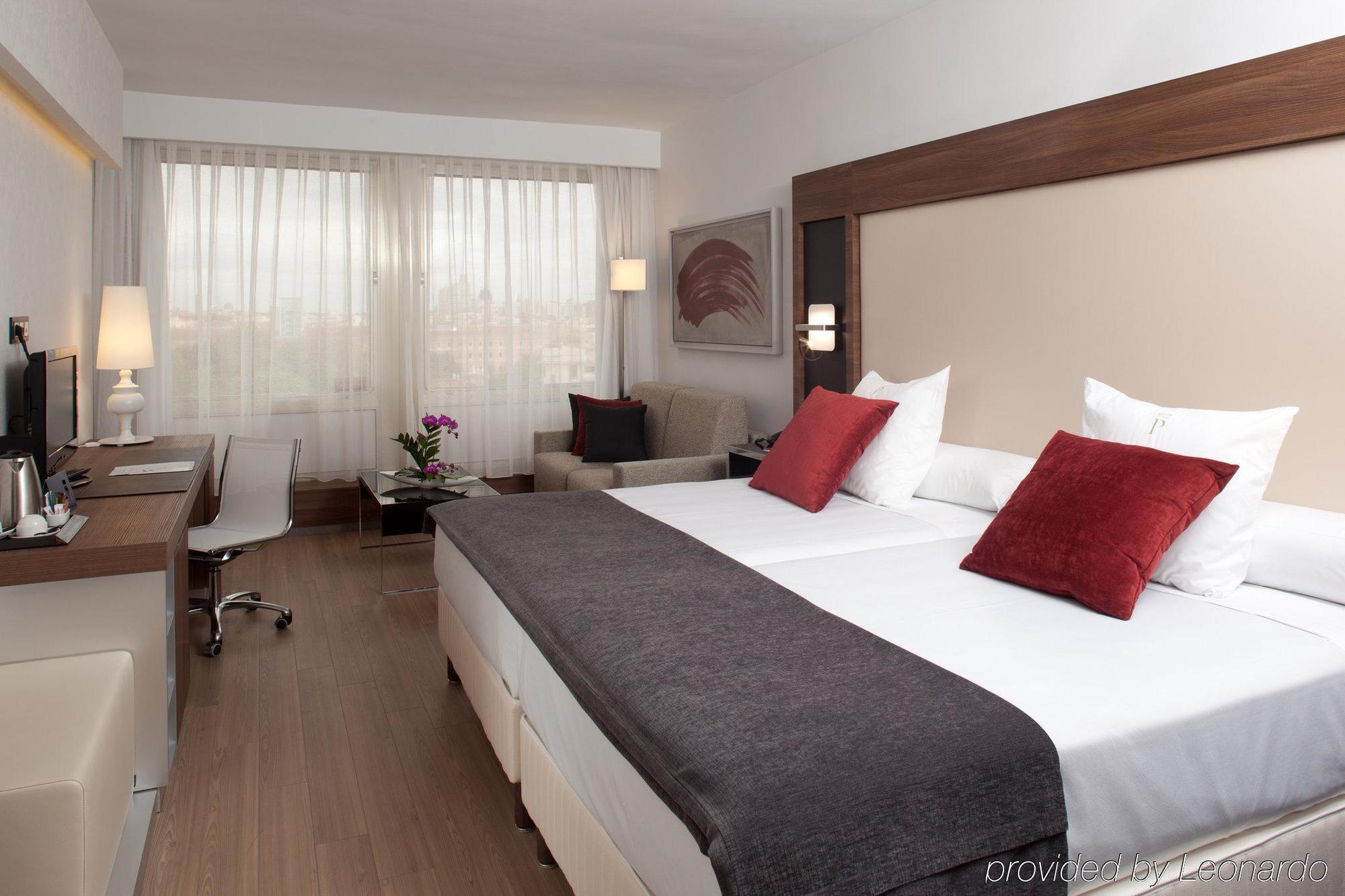 Husa Moncloa Madrid Room photo