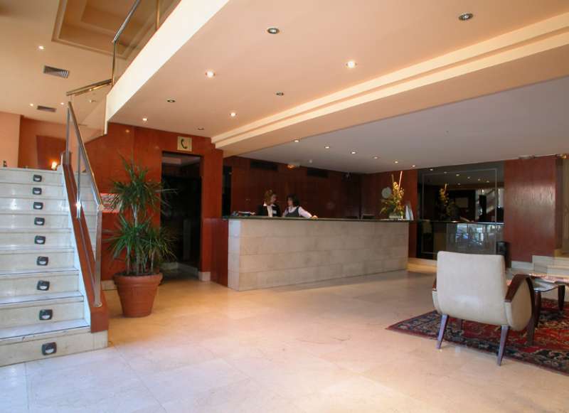Husa Moncloa Madrid Exterior photo